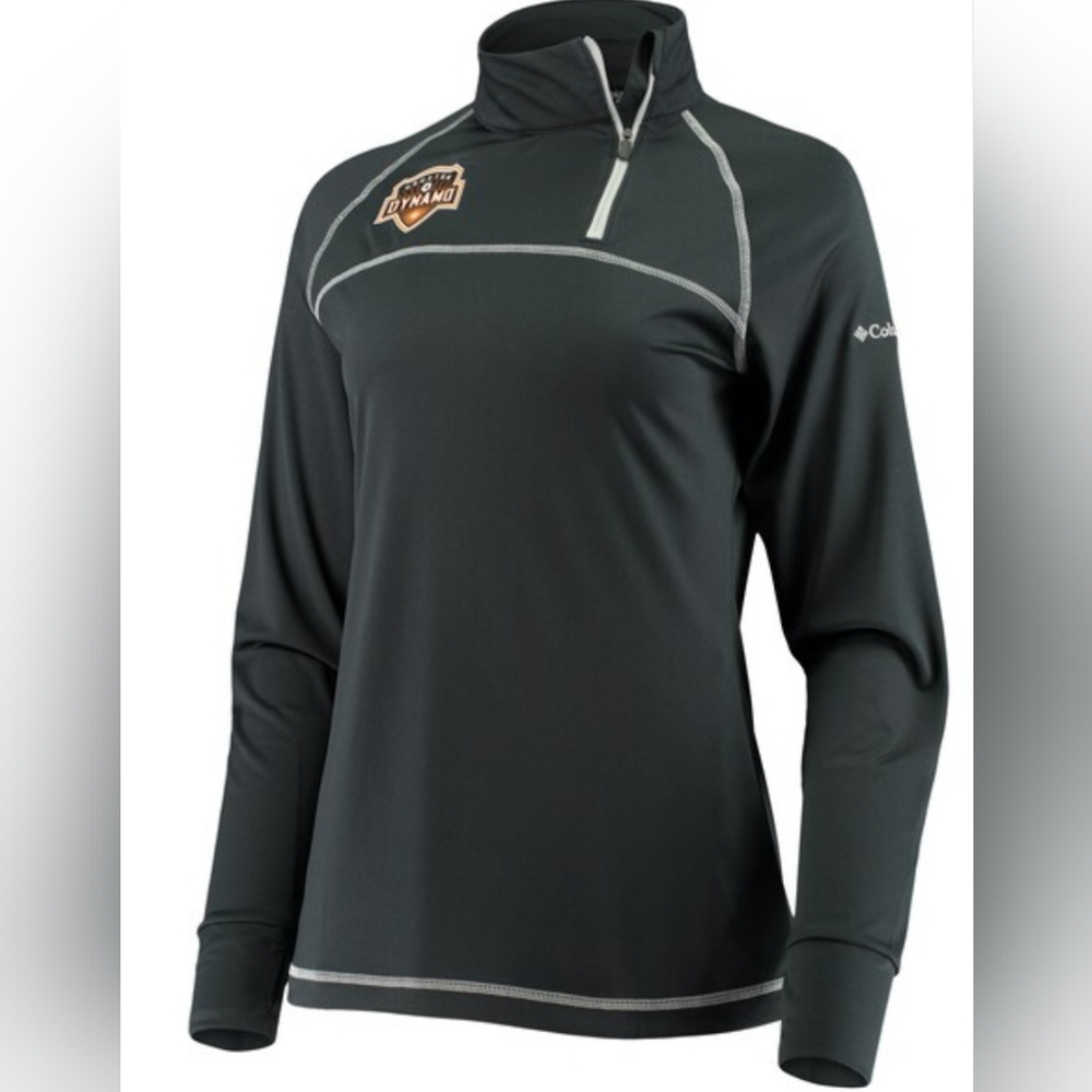 NWT- Columbia women's new classic pullover